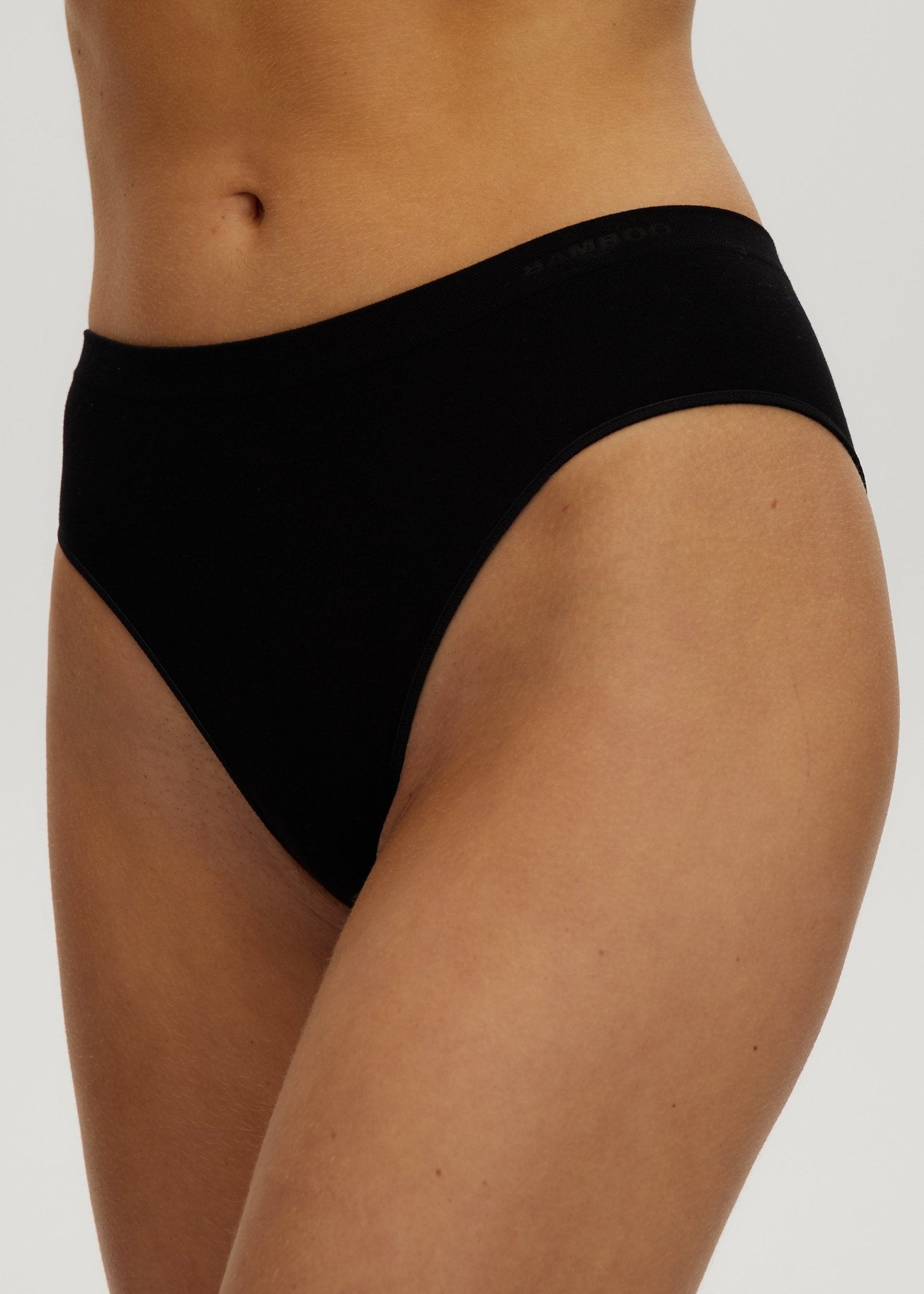 Seamless Cheeky Brief