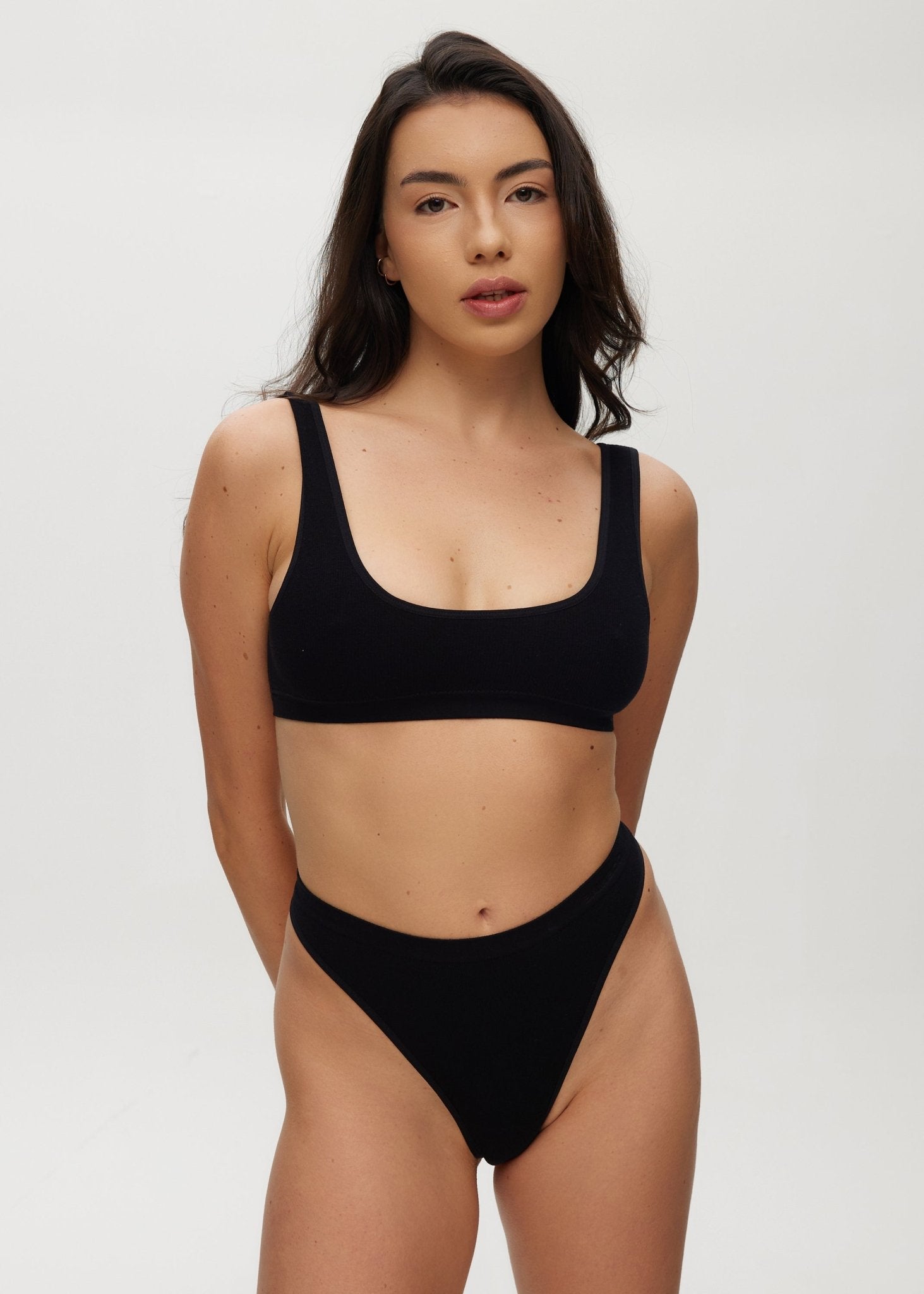 Seamless High Waisted Rib Thong