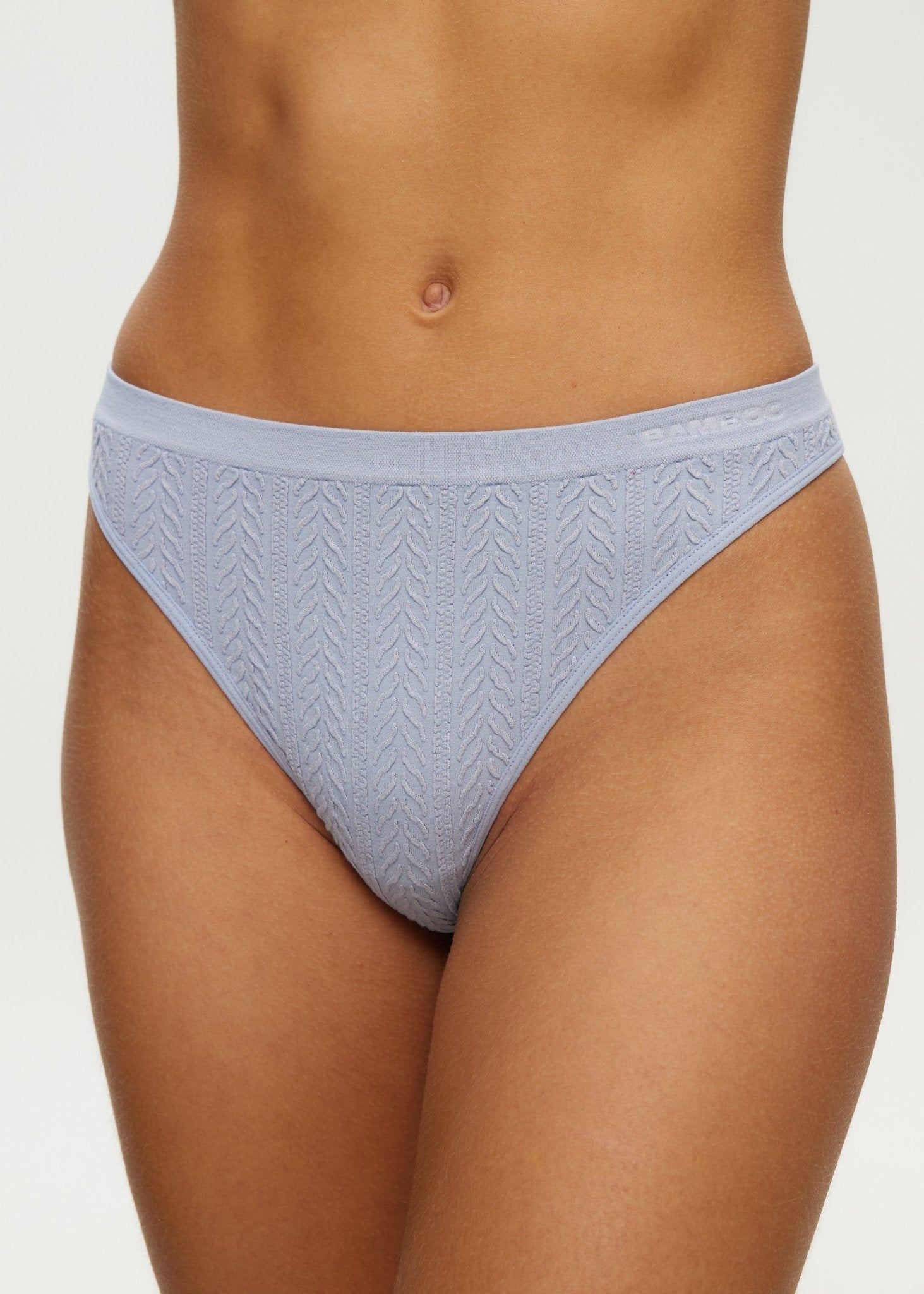Seamless High Waisted Thong