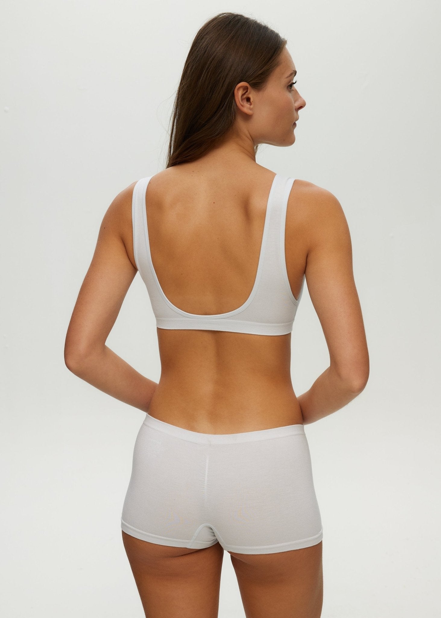 Seamless Plunge Open Back Bralette