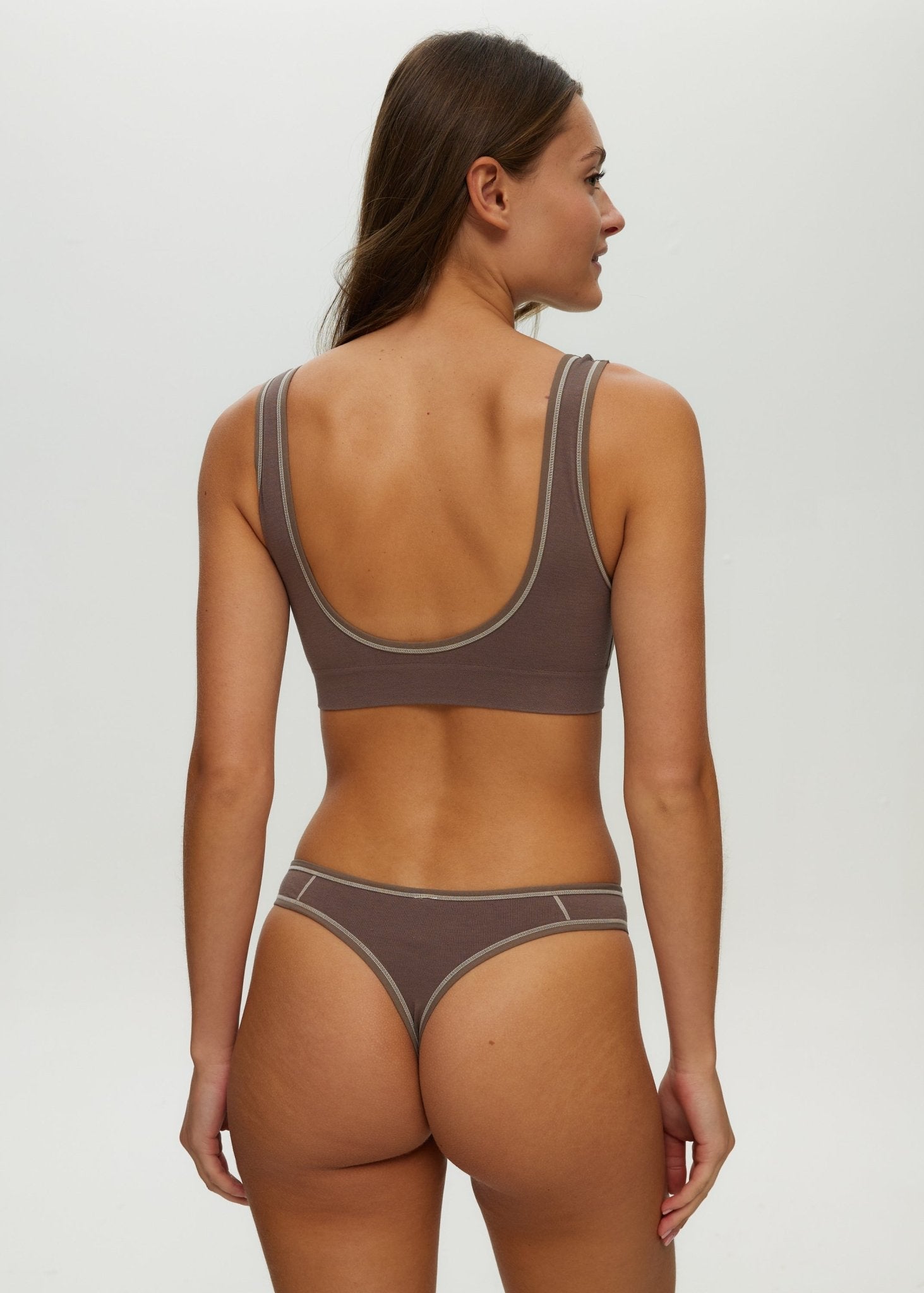 Seamless Scoop Neck Bralette